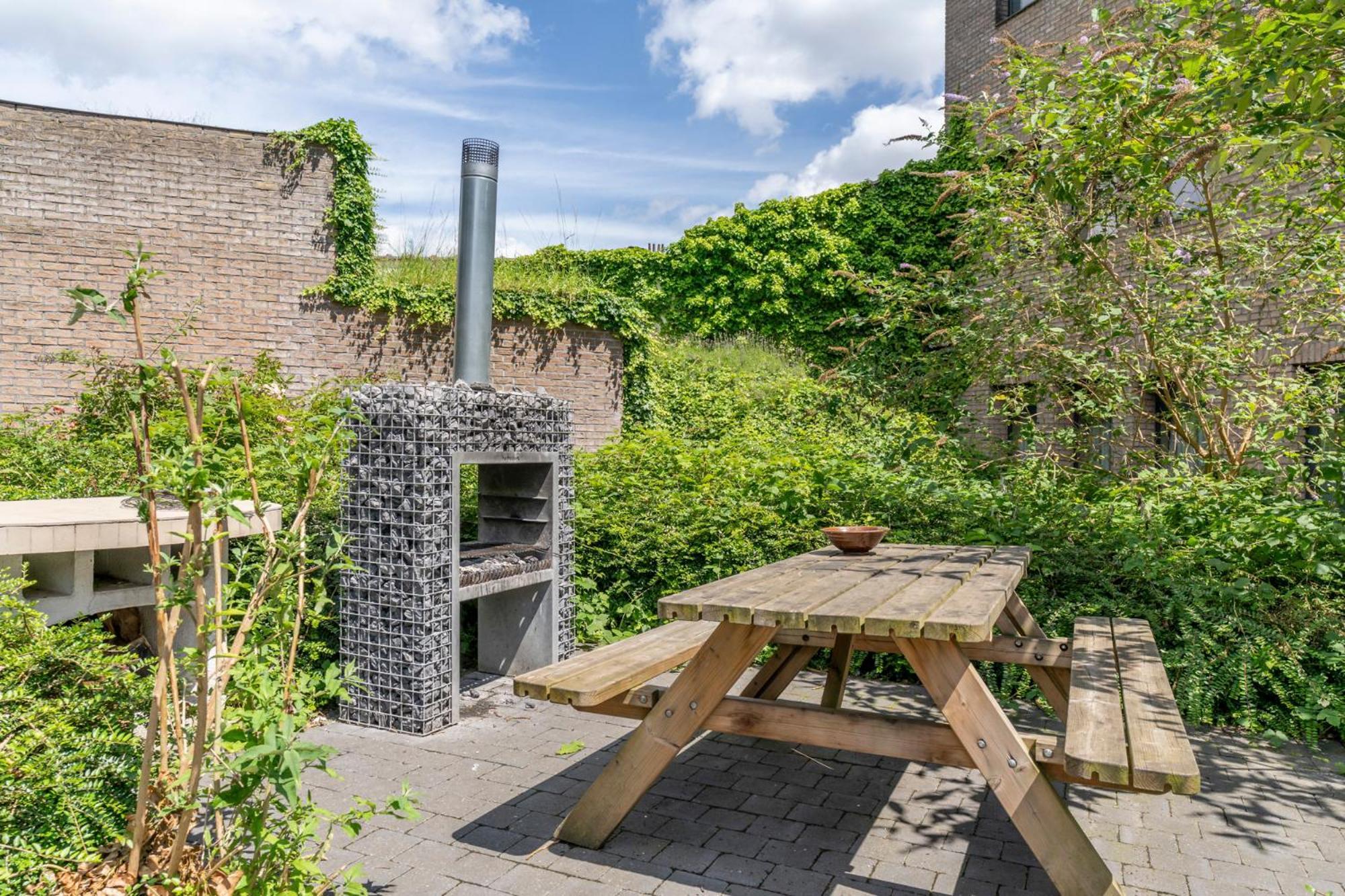 Condo Gardens Brussel Bagian luar foto
